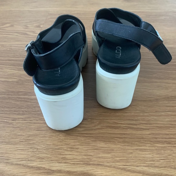 ALDO Black Leather Strappy White Platform Sandals 6.5 - Picture 4 of 8